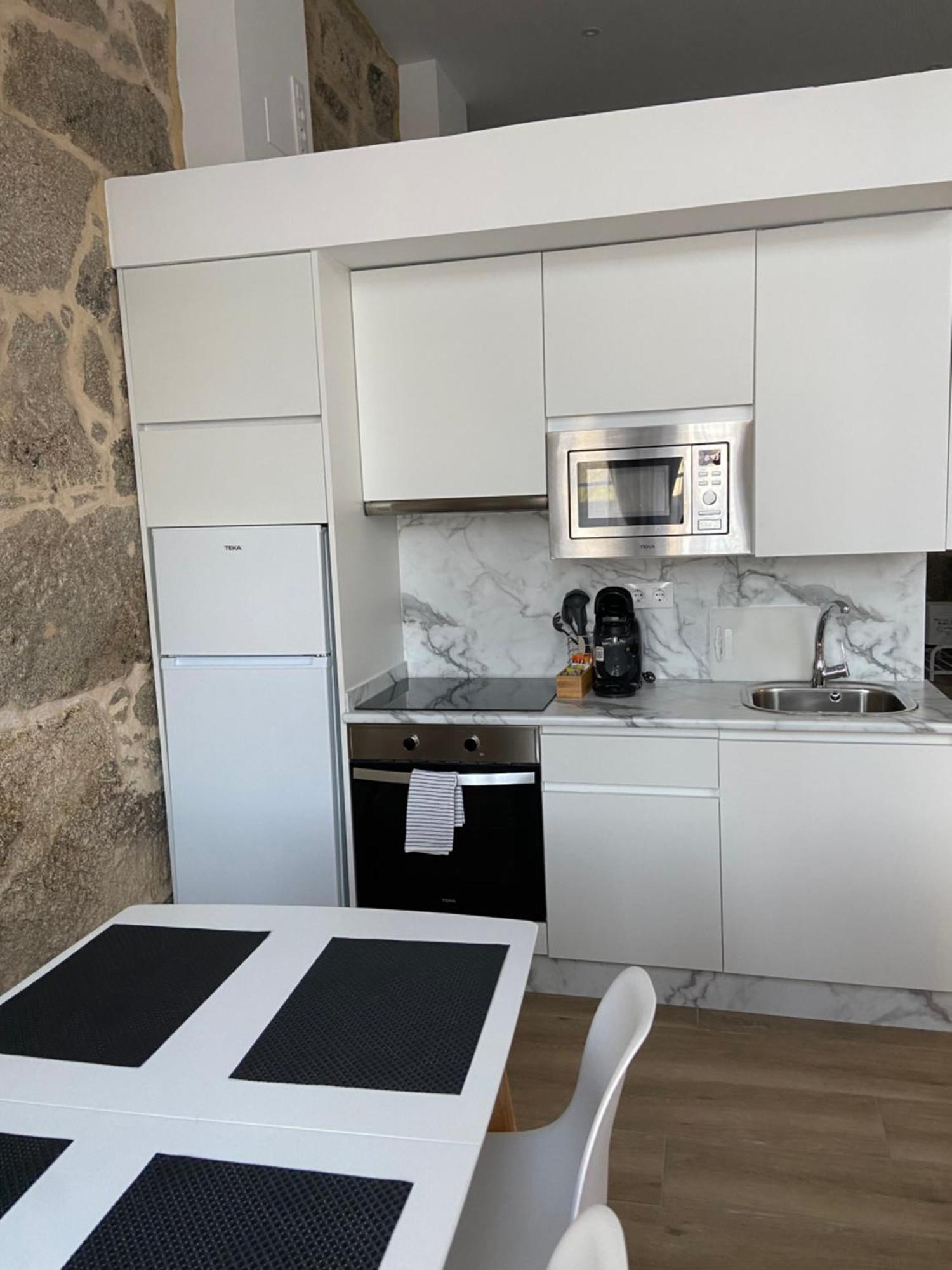 Reginita Apartamentos アルボ エクステリア 写真
